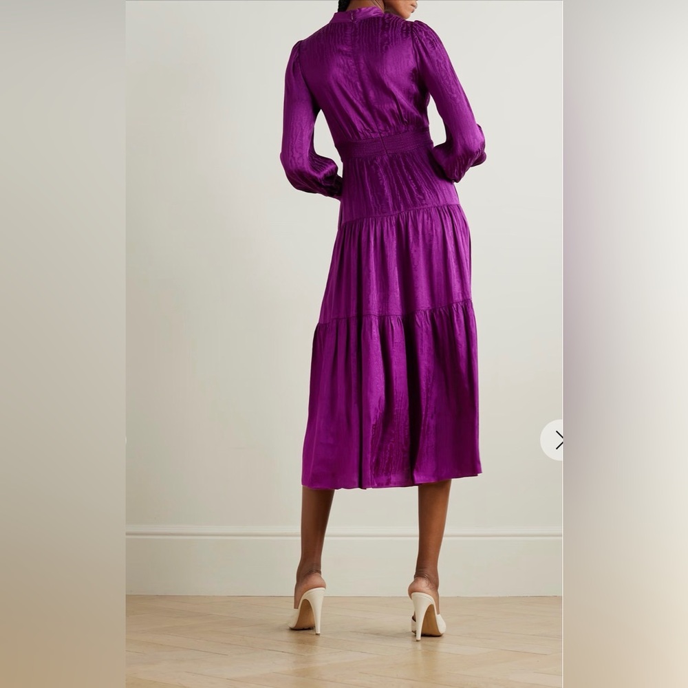 Diane Von Furstenberg Gil Tiered Satin-Jacquard Midi Dress purple Dress Sz 8 - Picture 2 of 12